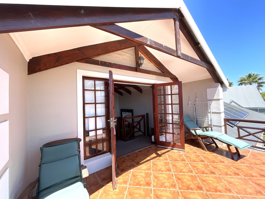 4 Bedroom Property for Sale in Marina Martinique Eastern Cape